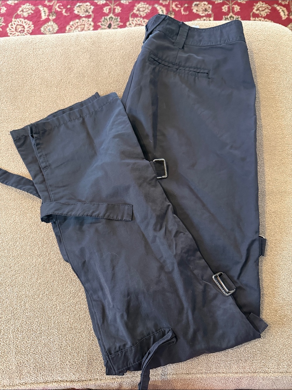 vince cotton nylon black pants Size 4 w leg straps (TD)